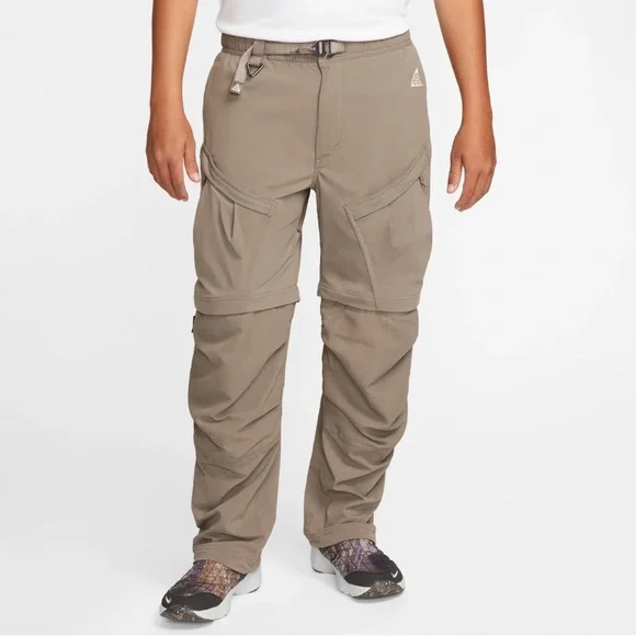 nike khaki pants mens